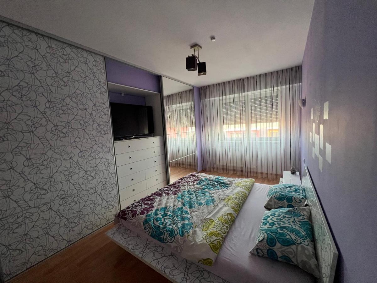 Bgd Home Орадя Экстерьер фото